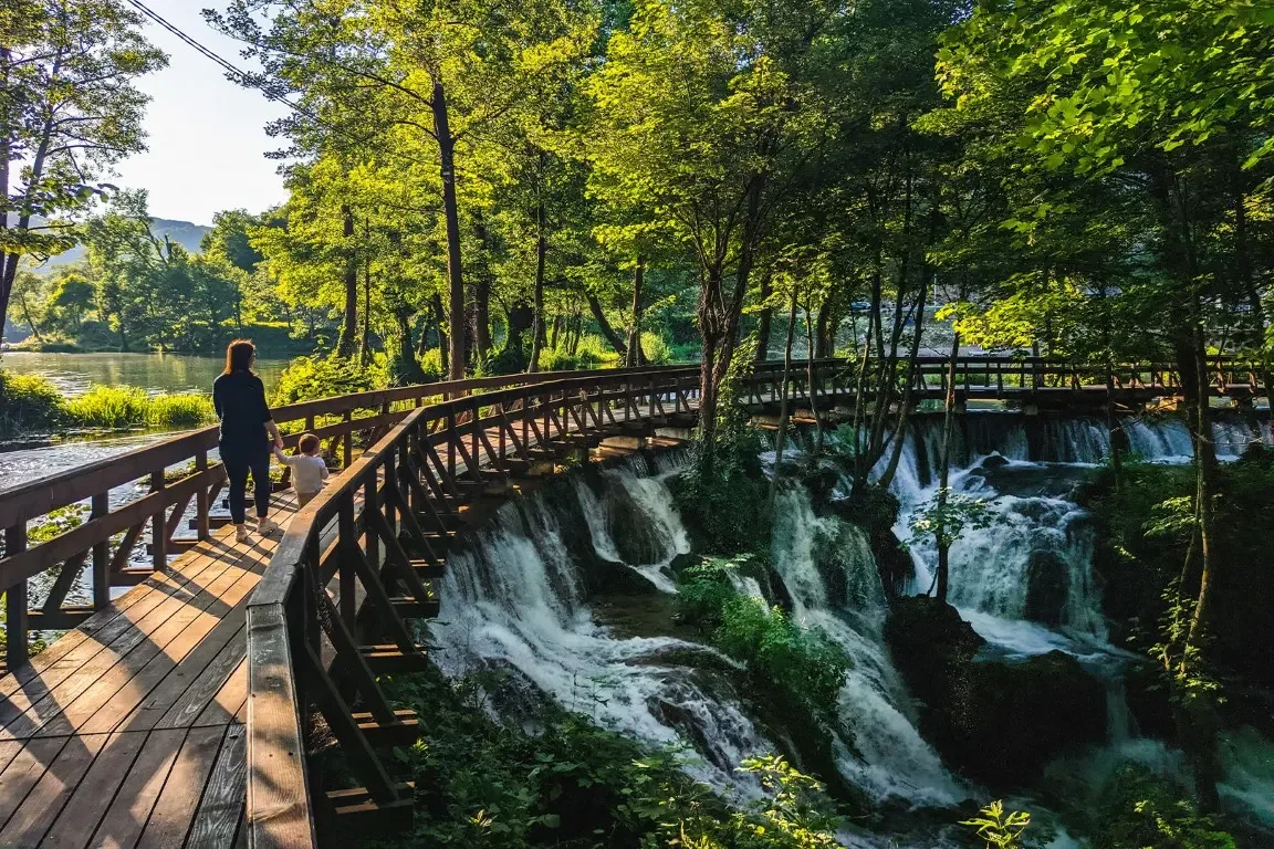 The bridge of Love