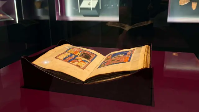 Sarajevo Jewish Heritage Tour: Synagogues, Museum & the Haggadah 3