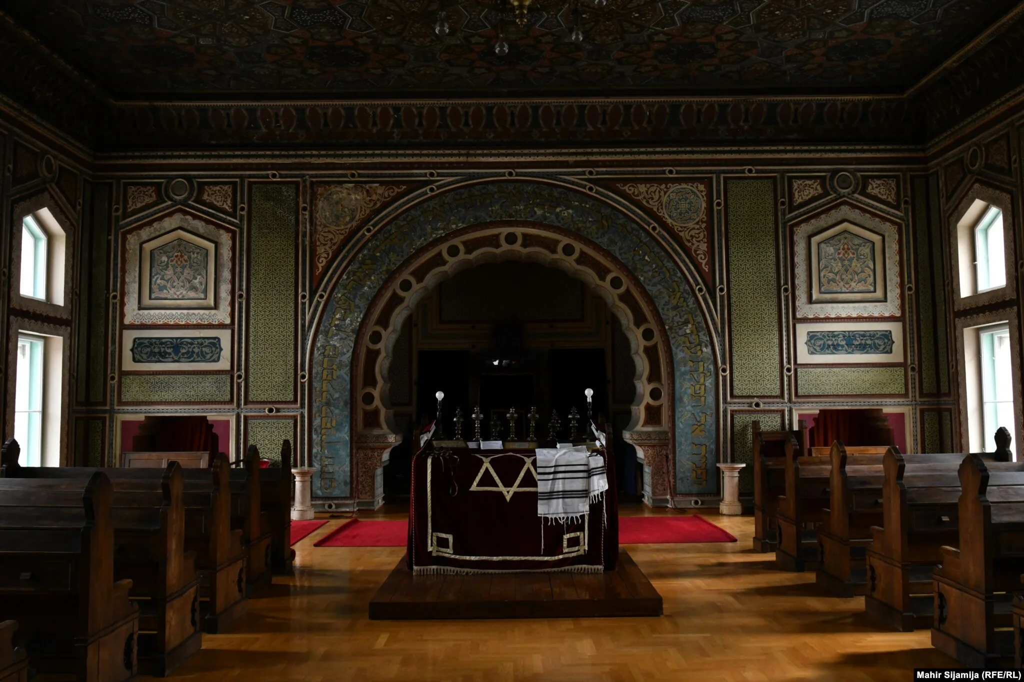 Sarajevo Jewish Heritage Tour: Synagogues, Museum & the Haggadah