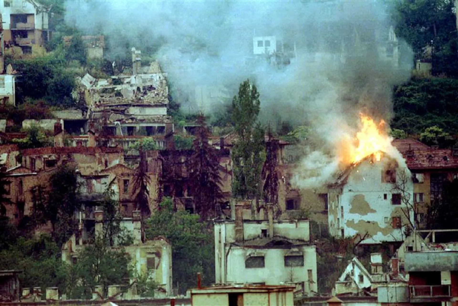 Sarajevo War Tour: Siege, Tunnel of Hope & Fall of Yugoslavia 5